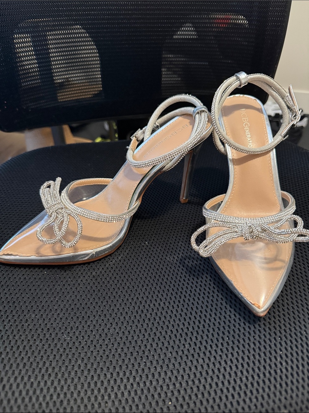 BCBG Silver Pointed-Toe Stiletto Sandals with Decorative Knot